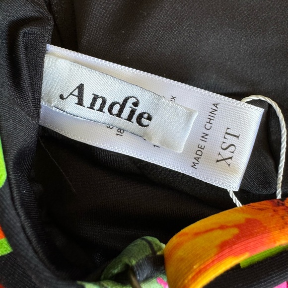 Andie Swim floral swimsuit NWT - Picture 5 of 7